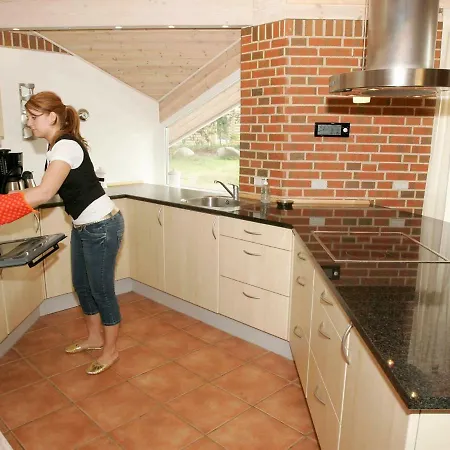 Four-bedroom Holiday In Hadsund 6 בית נופש *