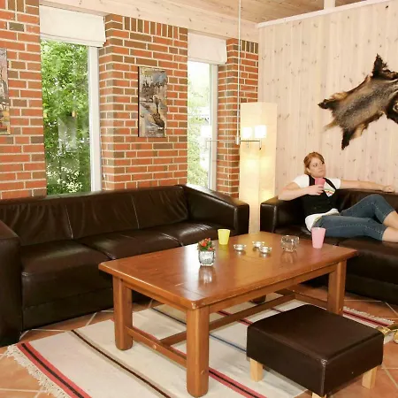 Four-bedroom Holiday In Hadsund 6 Øster Hurup